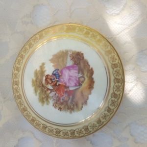 Vintage Limoges France Porcelain Trinket Jewelry  Box Courting Lovers Fragonard